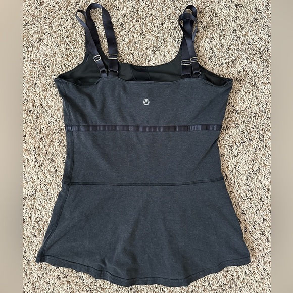 Lululemon Women's Black Tank, size 8 - Picture 2 of 5